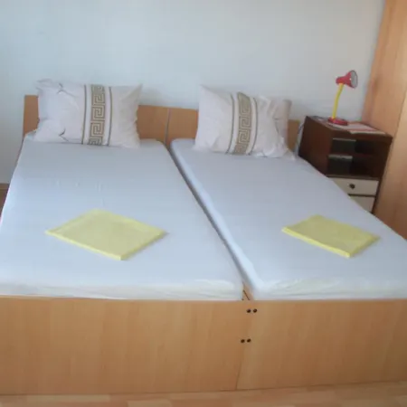 Guest house Radonic Hvar Town