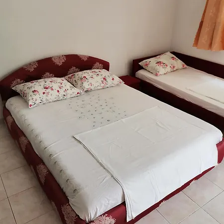 Guest house Radonic Hvar Town