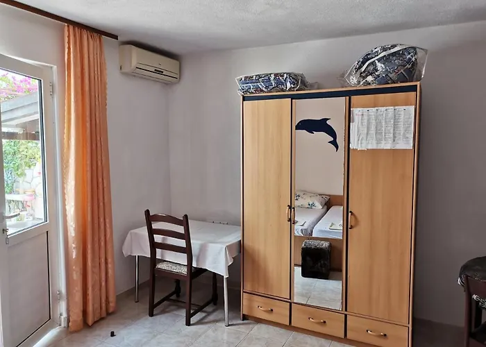 Radonic Guest house Hvar Town